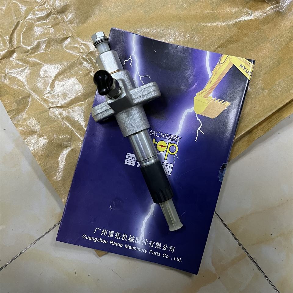 EX160 EX200 EX240 EX270 Fuel Injector Assy 1-15300421-0 1153004210 EX200-6 6BG1 Injection Nozzle Assy 105025-3730 105160-5241