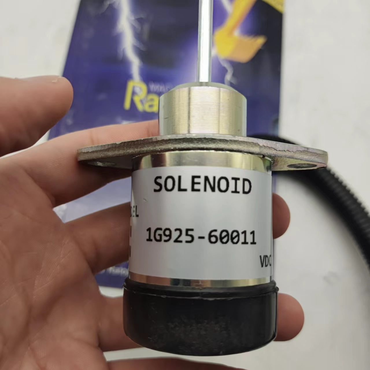 1G925-60010 1G92560010 1G925-60011 1G92560011 Stop Solenoid Shutoff Solenoid For V2203 S185 V3800 V3600